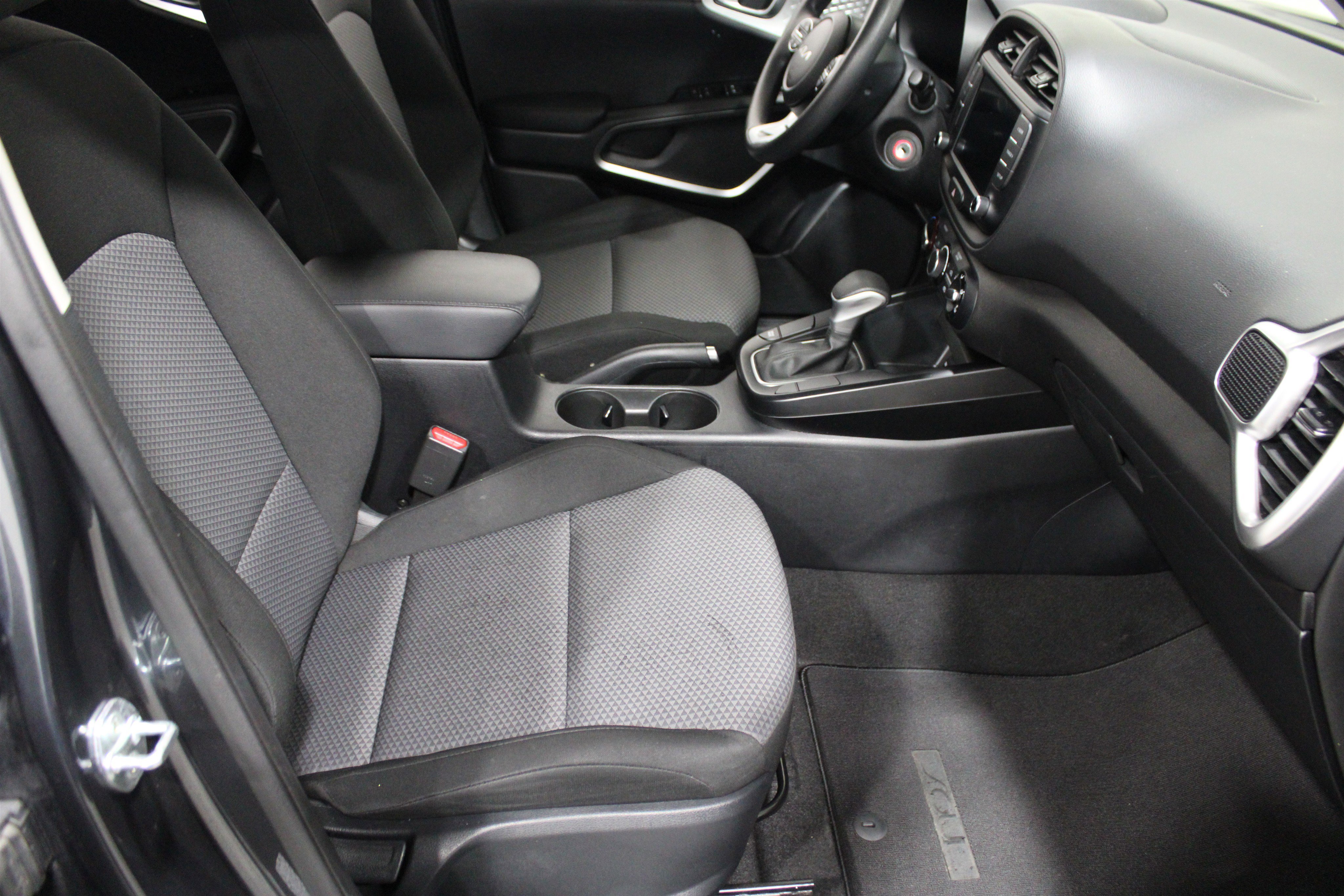 Used 2023 Kia Soul LX w/ Option Group 015 image 23