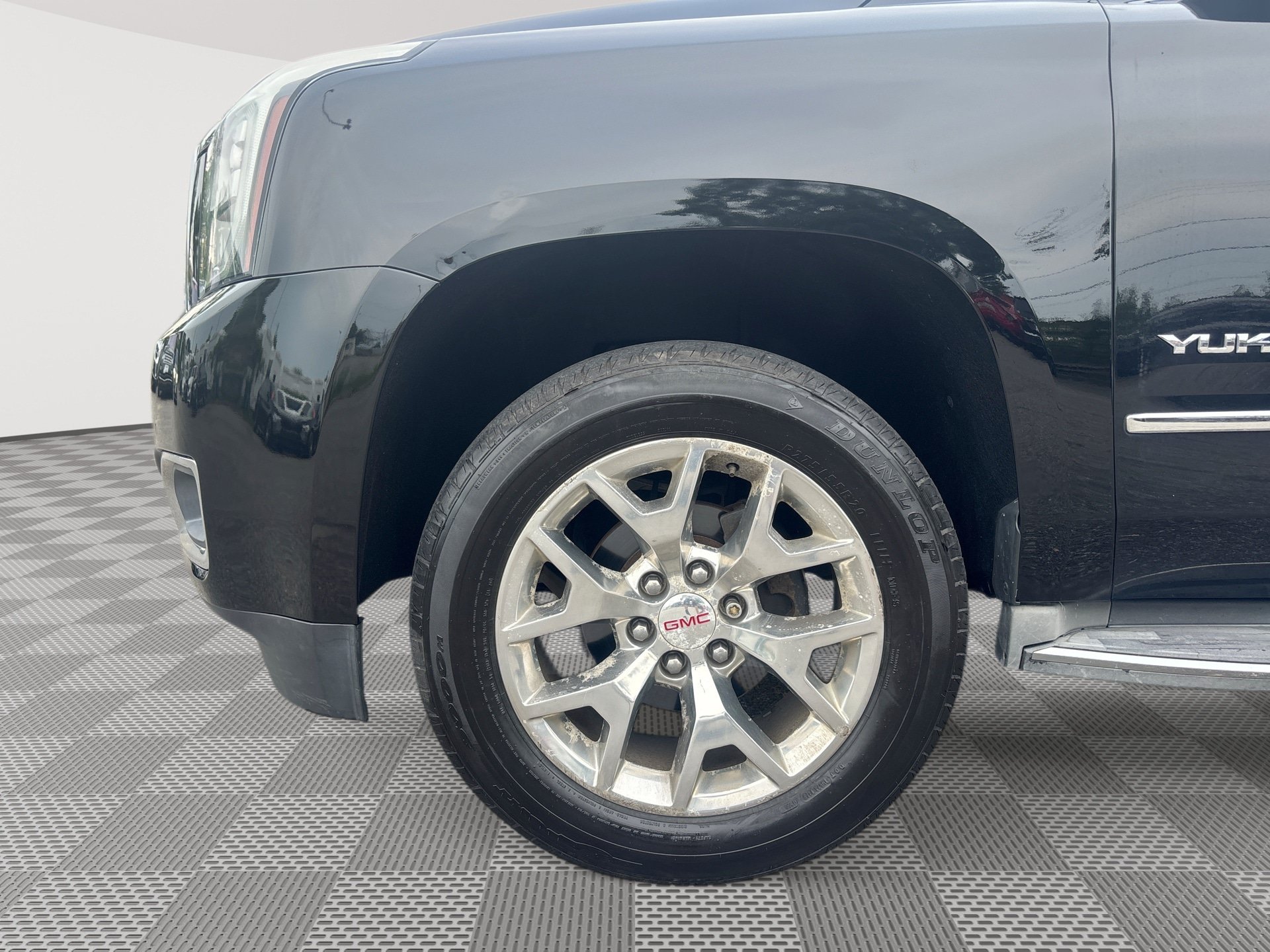 Used 2015 GMC Yukon SLT w/ Open Road Package AWD/4WD image 19