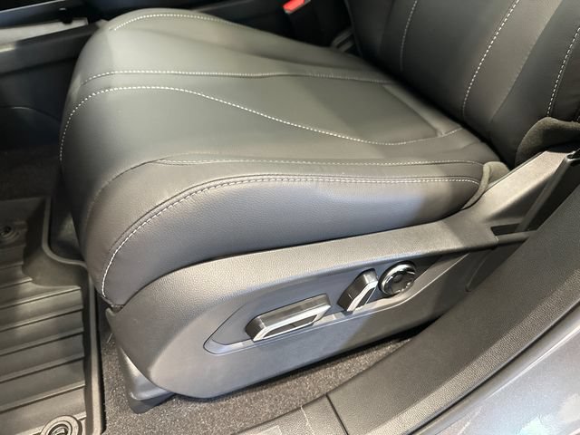 New 2026 Acura RDX SH-AWD image 16