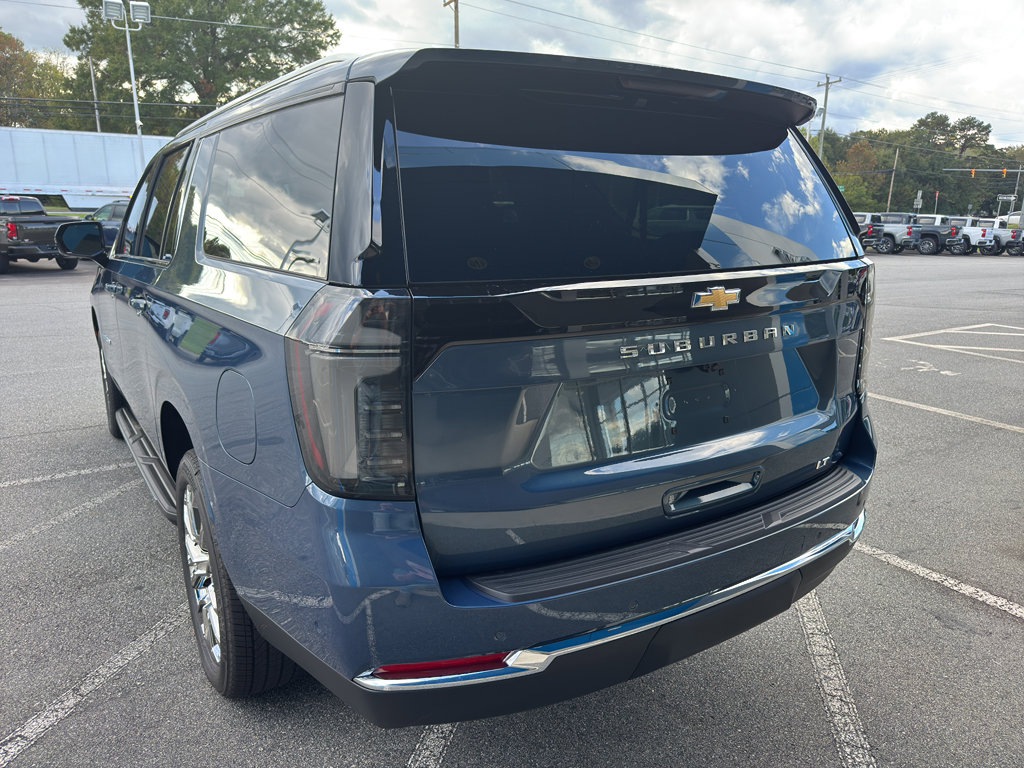 New 2026 Chevrolet Suburban LT w/ LPO, Chrome Package image 4