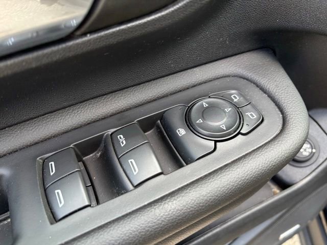 Used 2022 GMC Terrain Denali image 14