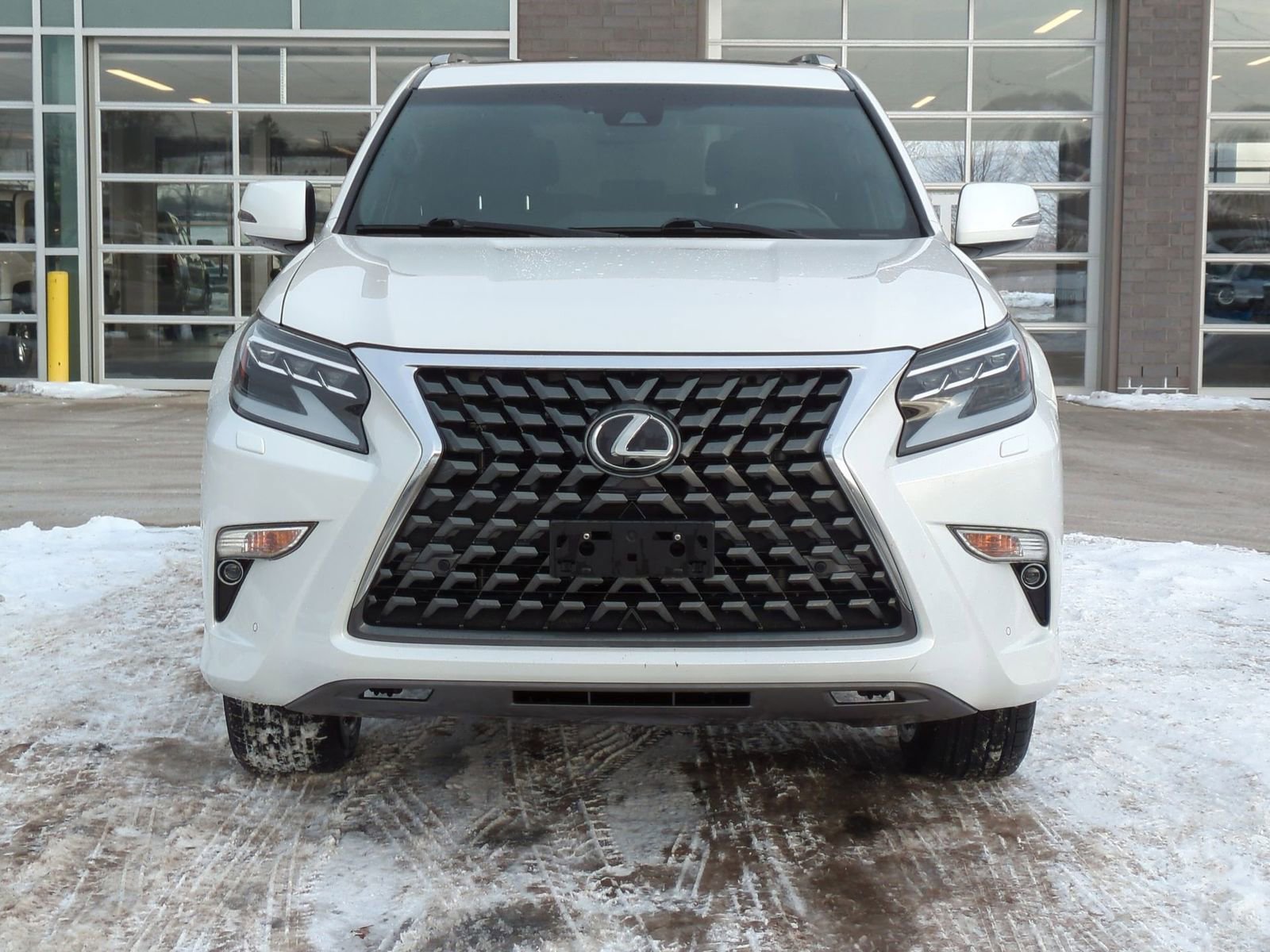 Used 2020 Lexus GX 460 Premium w/ Premium Package image 11