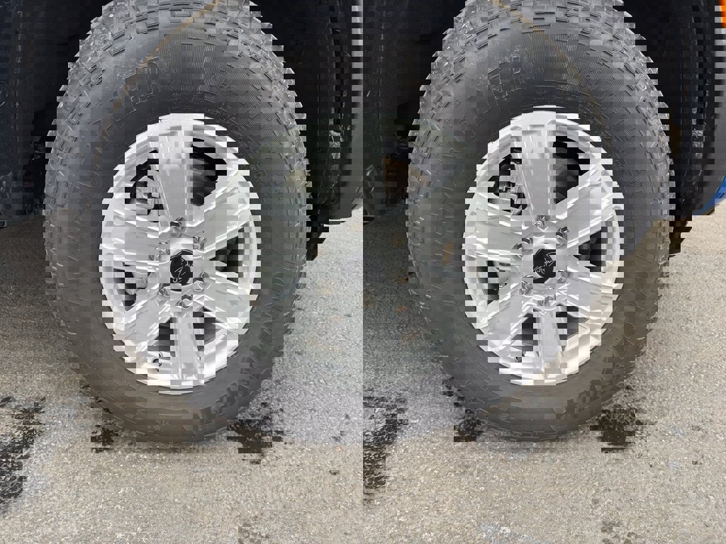 New 2025 Ford Ranger XL image 8