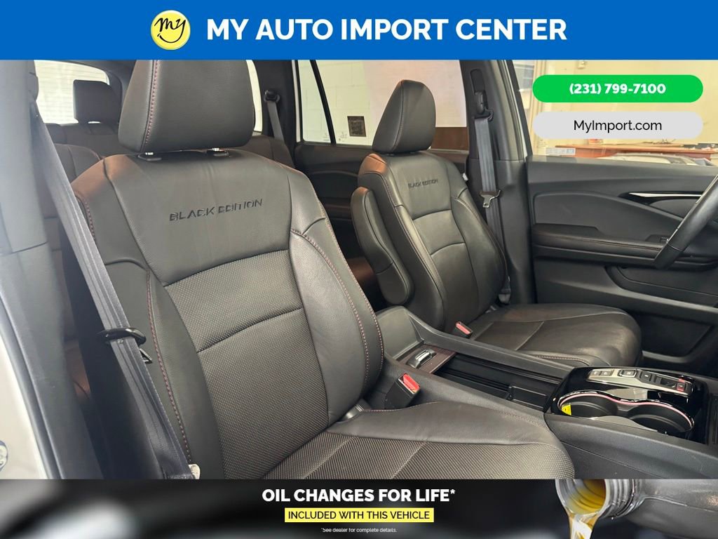 Used 2022 Honda Pilot Black Edition image 32