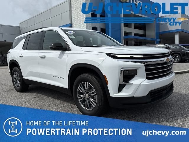 Used 2026 Chevrolet Traverse LT FWD image 1