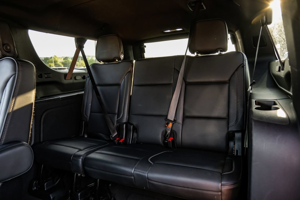 Used 2024 GMC Yukon XL Denali AWD/4WD image 50