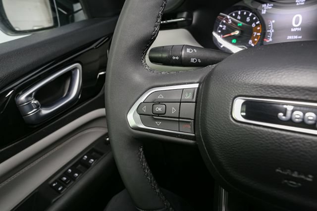 Used 2023 Jeep Compass Limited AWD/4WD image 30