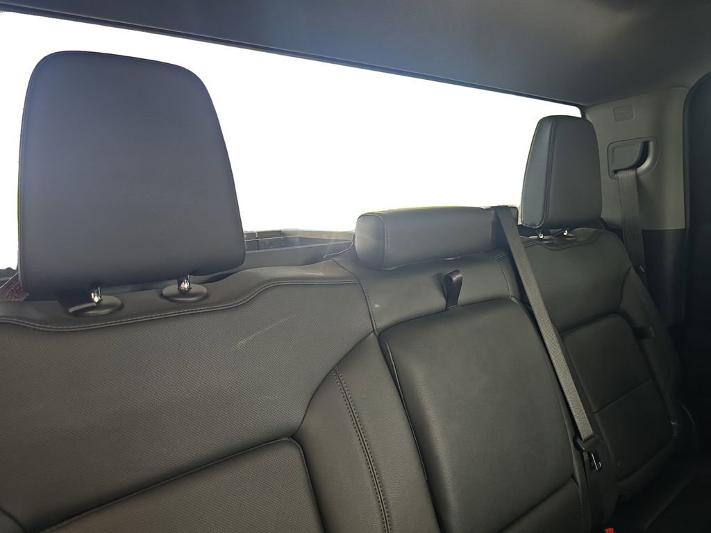 Used 2025 GMC Sierra 1500 SLT RWD image 18