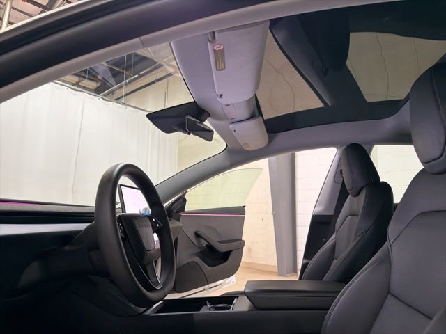 Used 2025 Tesla Model 3 Long Range RWD image 30