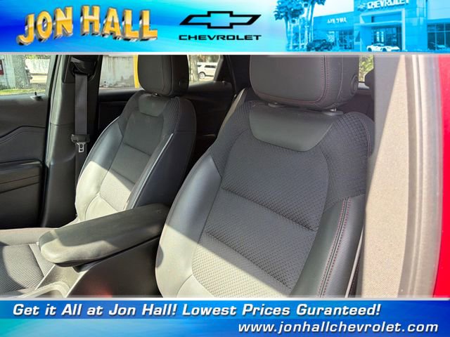 Used 2021 Chevrolet TrailBlazer RS w/ Technology Package FWD image 18