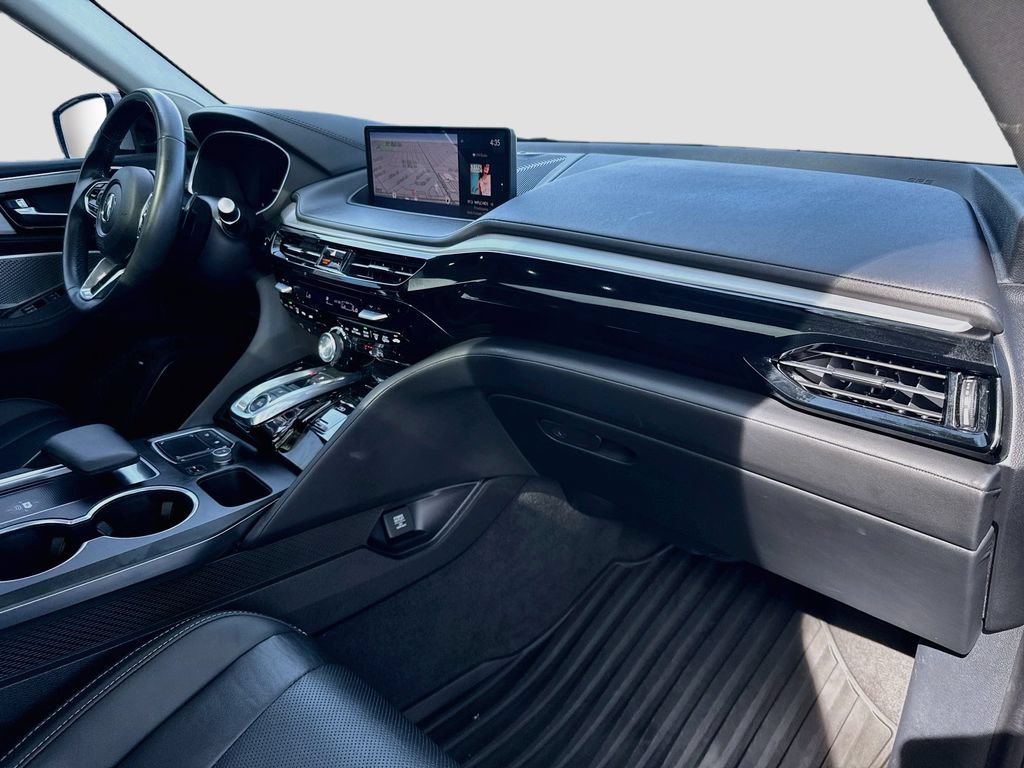Used 2024 Acura MDX w/ Technology Package FWD image 33