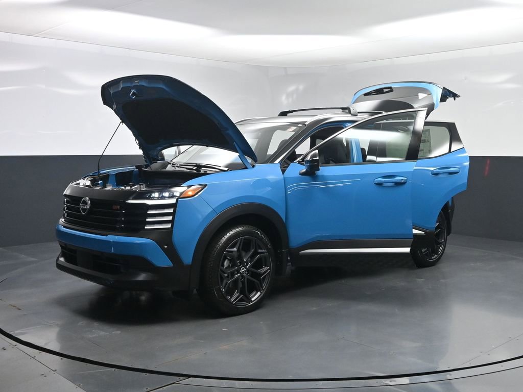 New 2026 Nissan Kicks SR w/ Cold Weather Package image 31