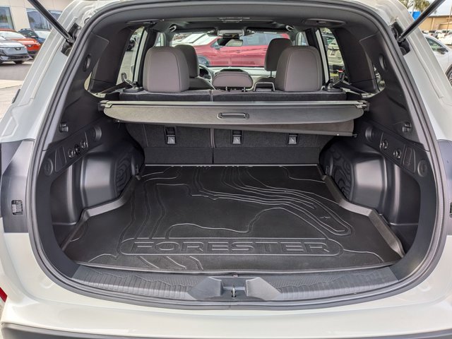 Used 2026 Subaru Forester Premium AWD/4WD image 8
