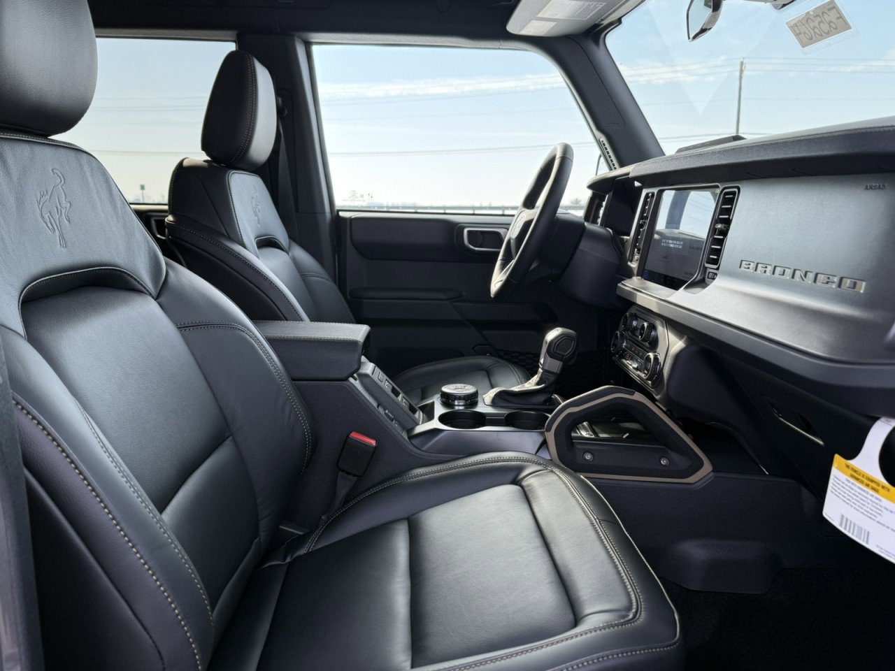 New 2025 Ford Bronco Badlands w/ Sasquatch Package image 7