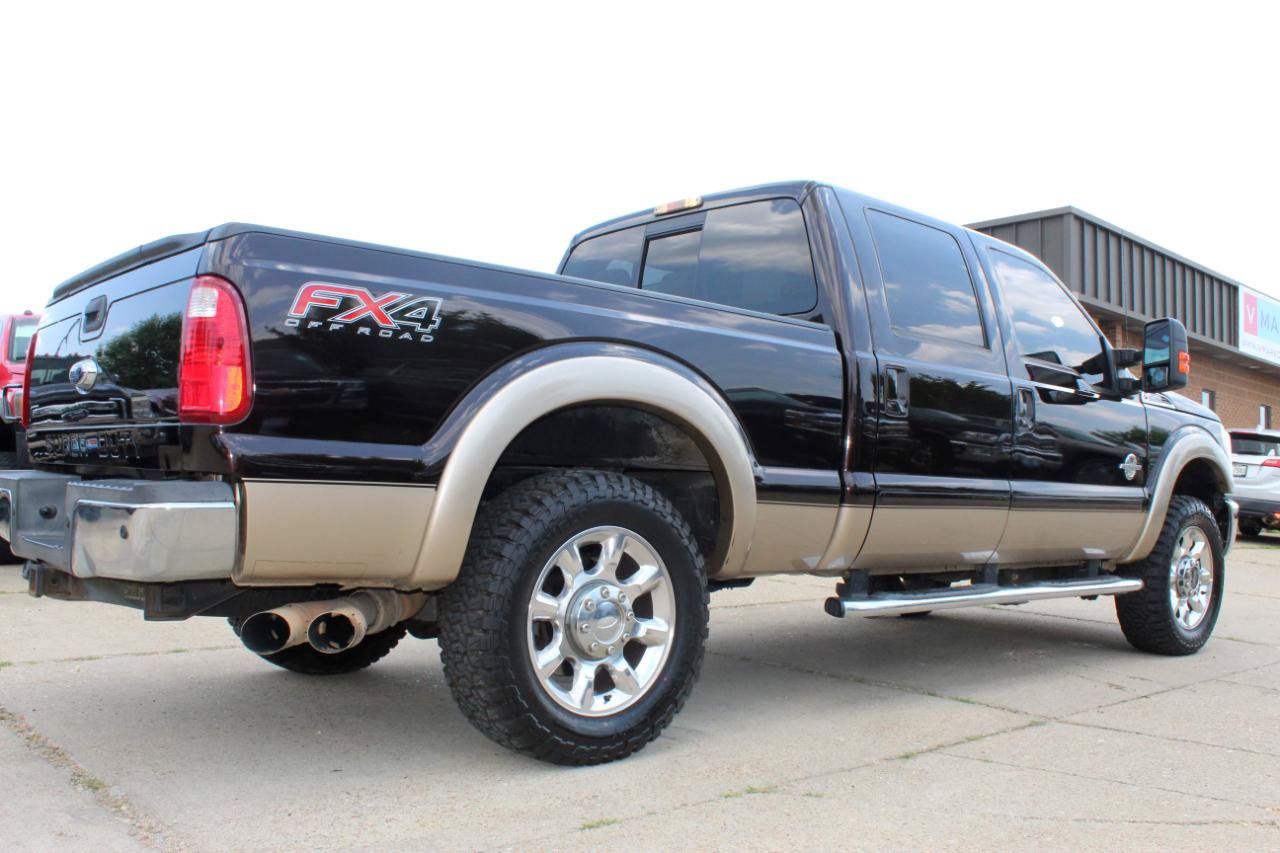 Used 2013 Ford F250 Lariat w/ Lariat Ultimate Pkg AWD/4WD image 8