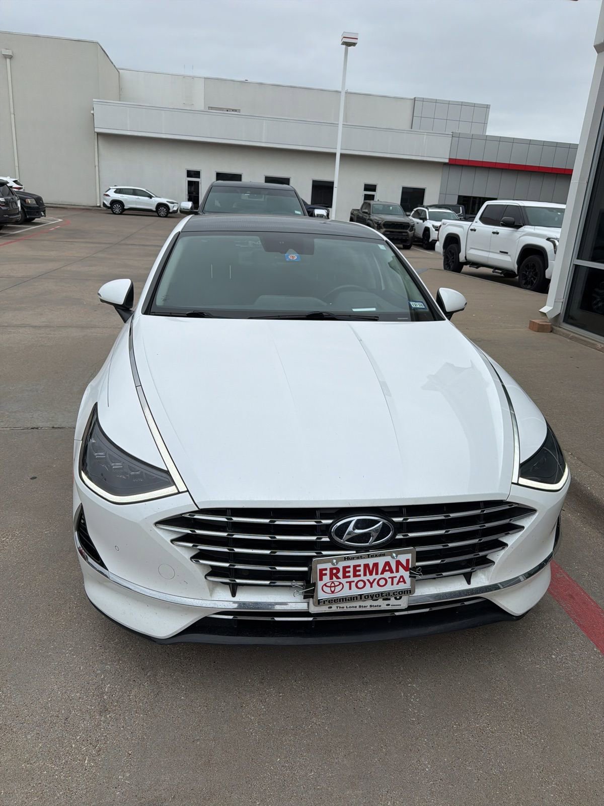 Used 2021 Hyundai Sonata Limited FWD image 4