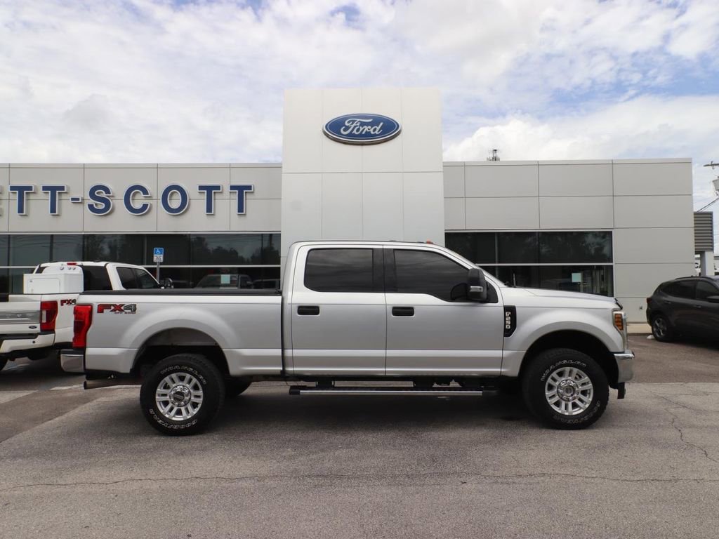 Used 2019 Ford F250 XLT w/ XLT Value Package AWD/4WD image 17