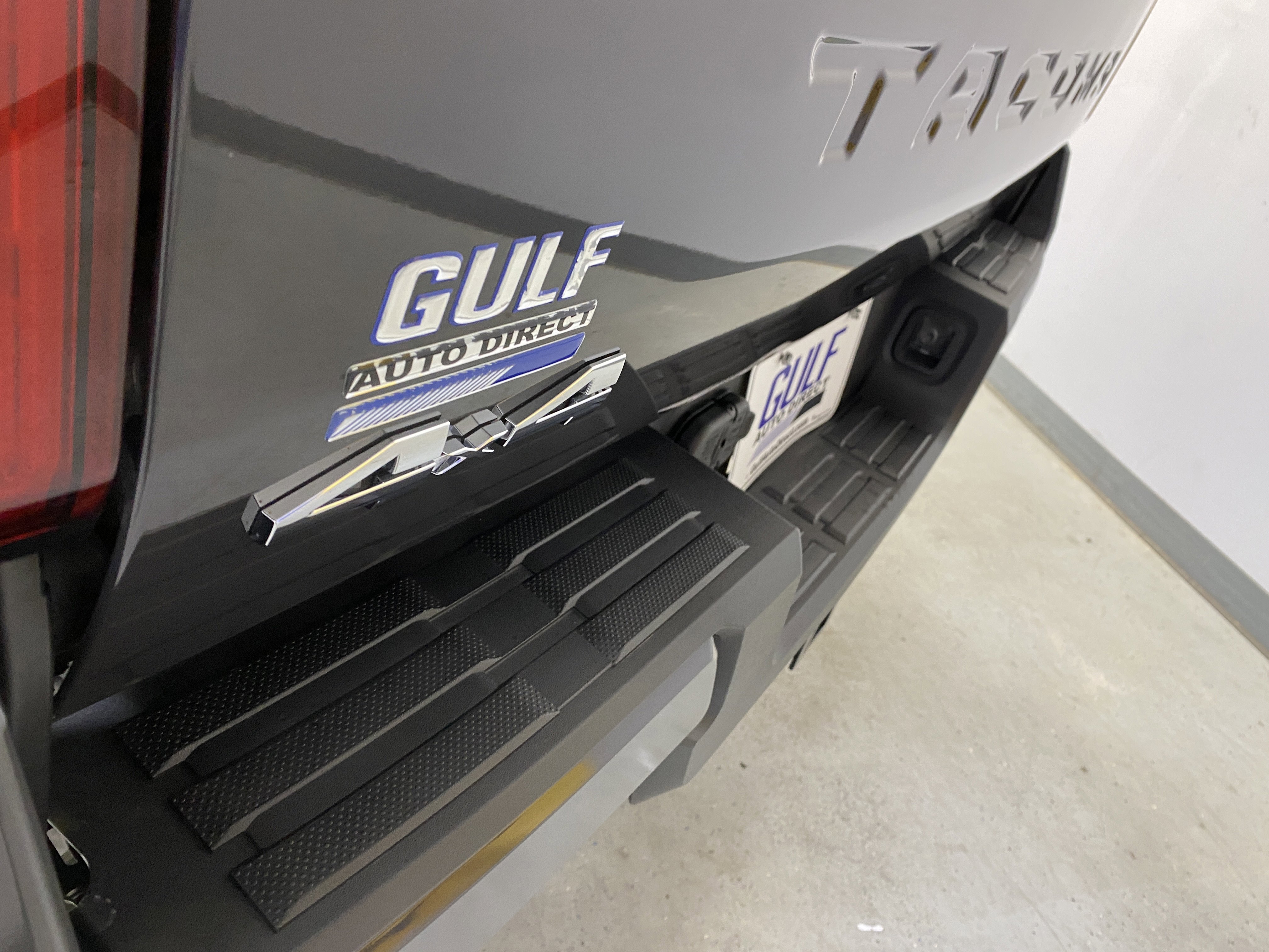 Used 2025 Toyota Tacoma SR5 image 20