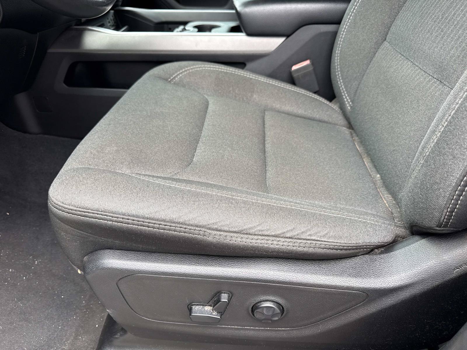 Used 2019 RAM 1500 Big Horn AWD/4WD image 19