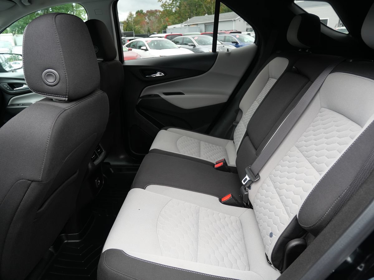 Used 2021 Chevrolet Equinox LS AWD/4WD image 22
