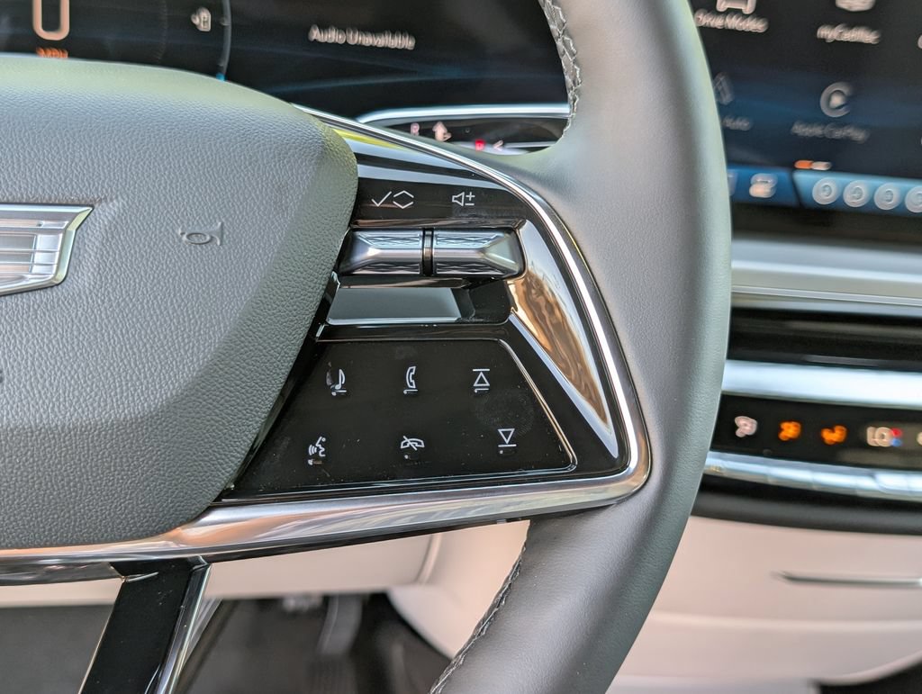 New 2026 Cadillac Lyriq Sport AWD/4WD image 24