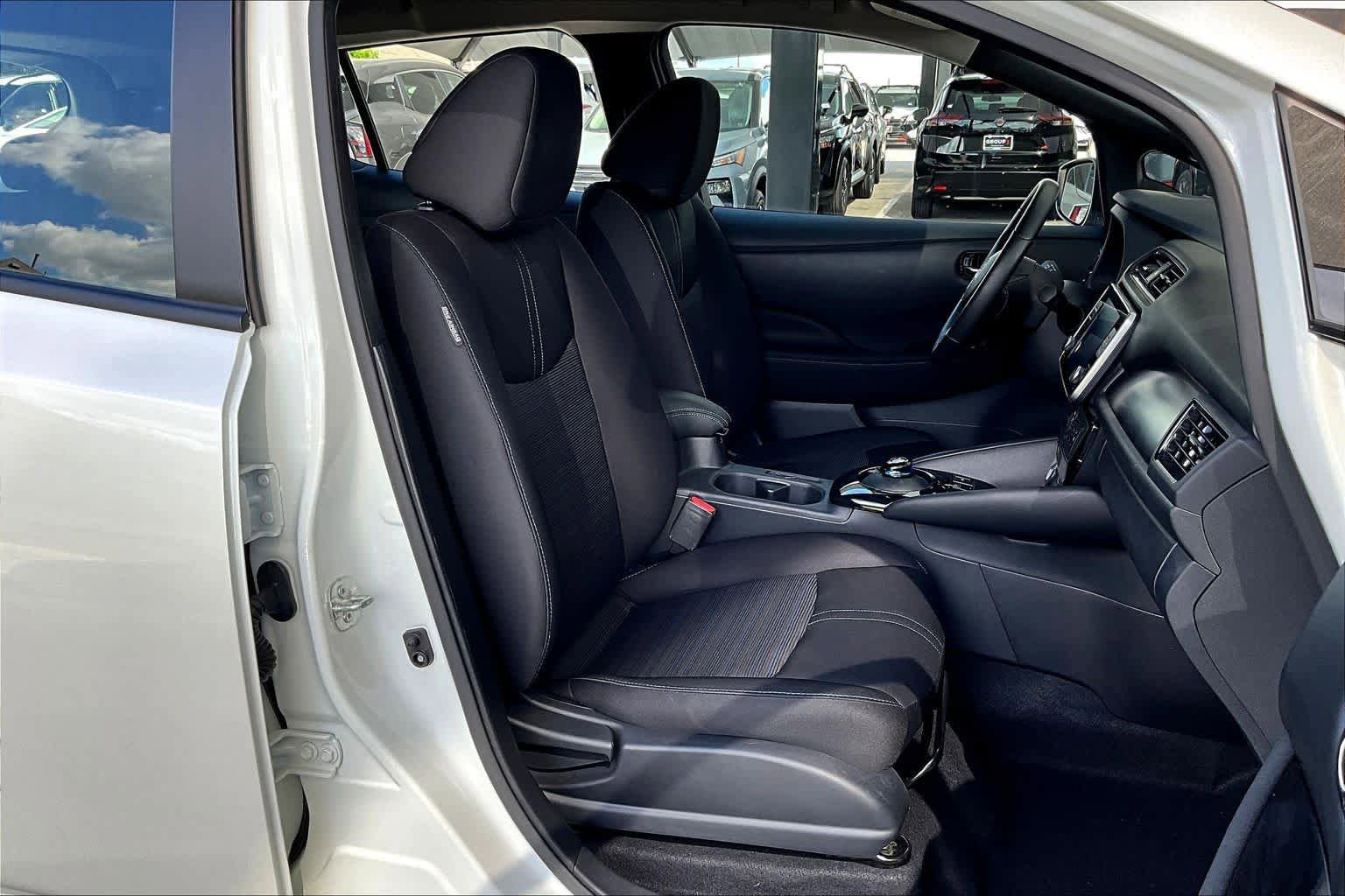 Used 2024 Nissan Leaf SV Plus image 8