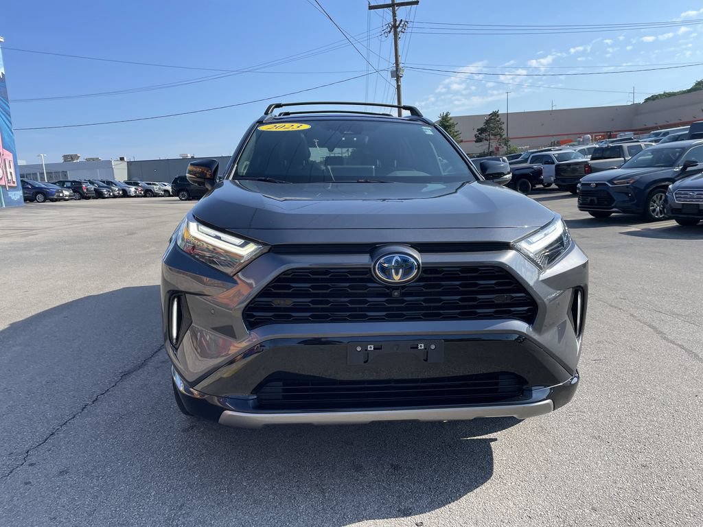 Used 2023 Toyota RAV4 XSE AWD/4WD image 5