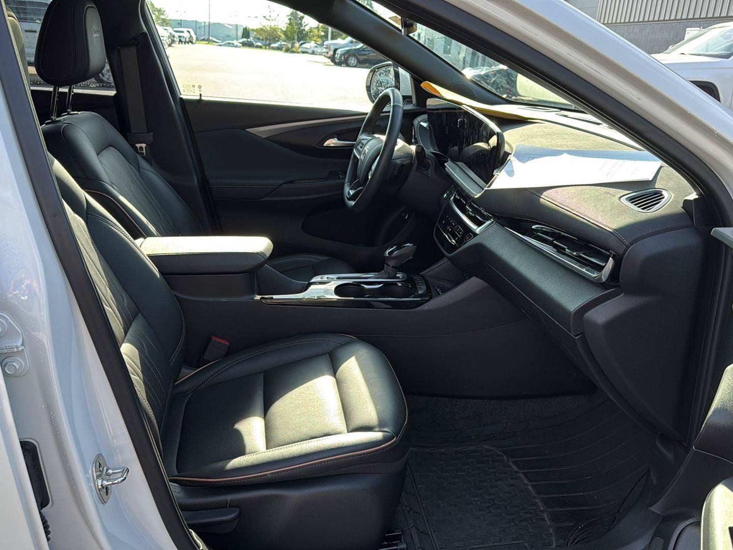 Used 2024 Buick Envista Avenir FWD image 12