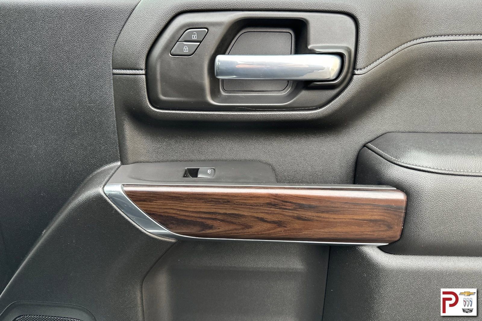 Certified 2021 GMC Sierra 3500 SLT w/ SLT Convenience Package image 19