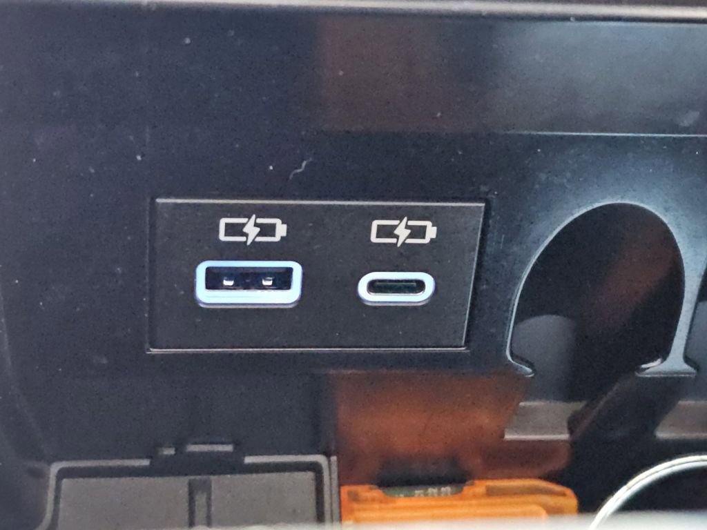 Used 2024 Toyota Tundra SR5 w/ SR5 Convenience Package image 15