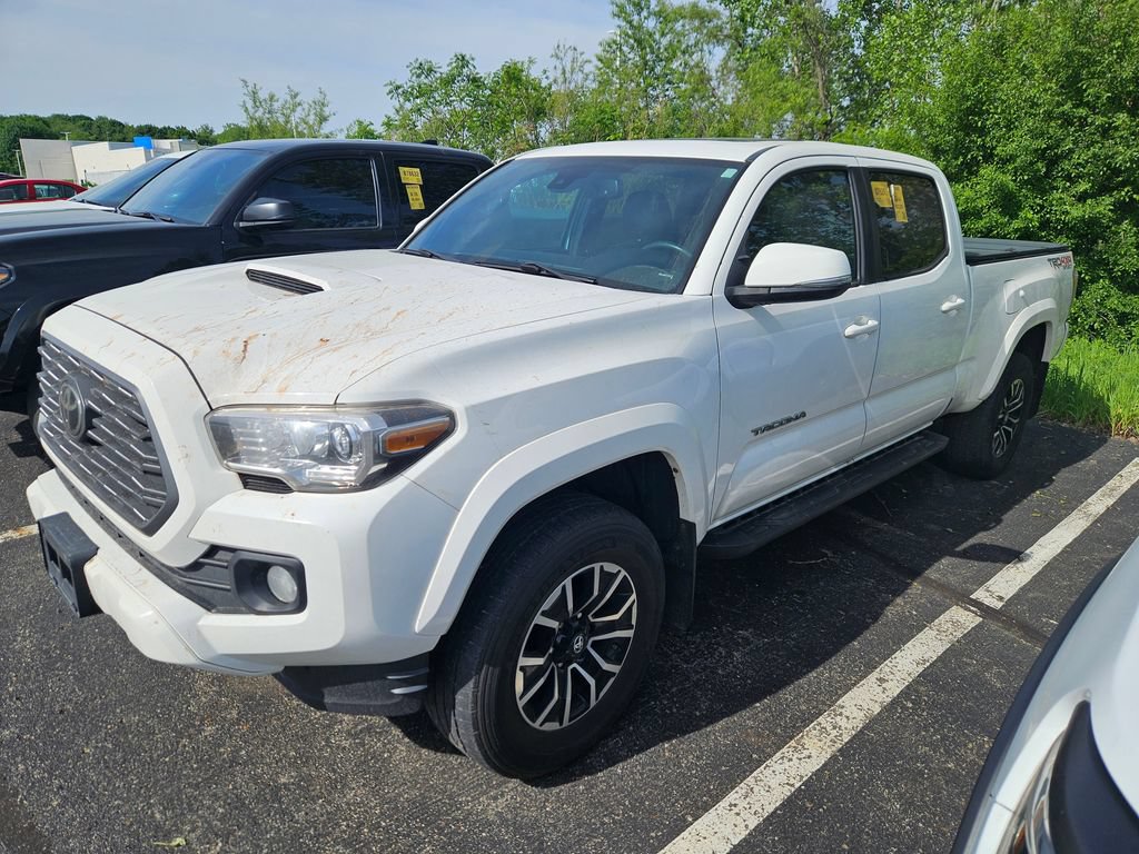 Used 2020 Toyota Tacoma TRD Sport AWD/4WD image 1