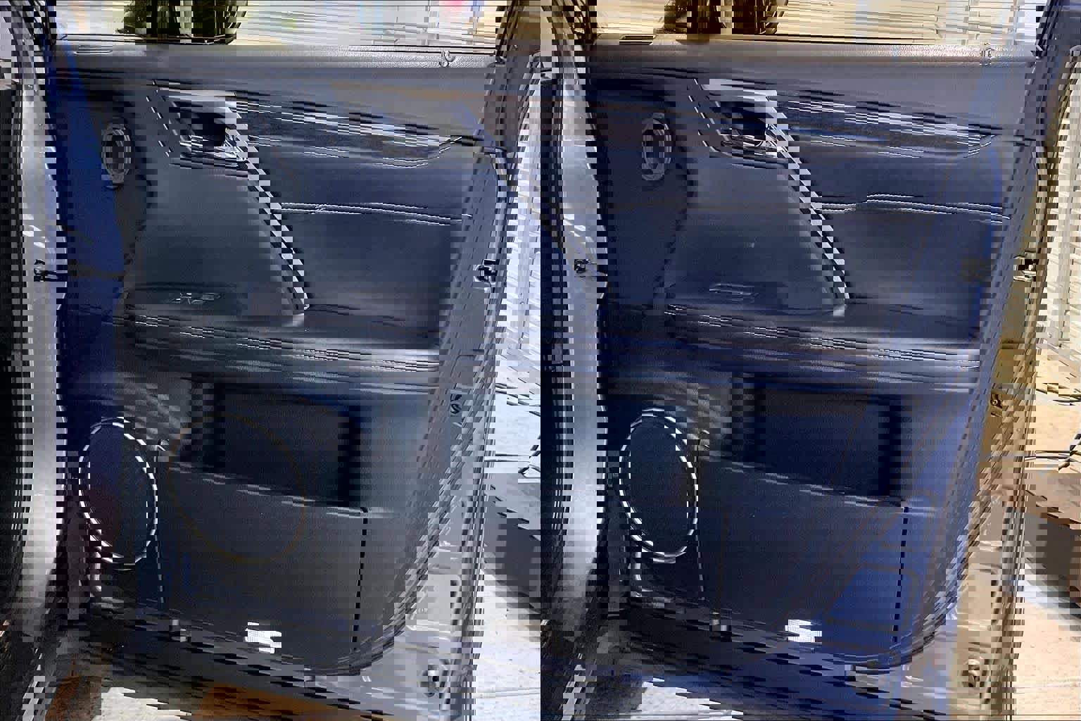 Used 2021 Lexus RX 450h AWD w/ Luxury Package image 25