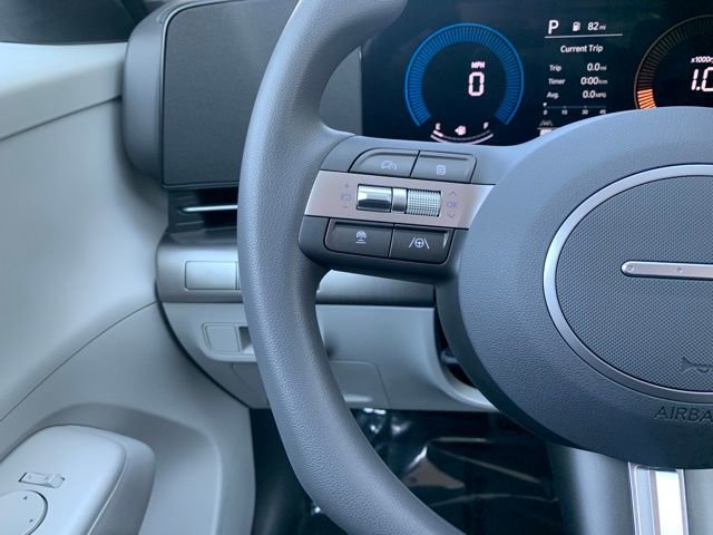 New 2026 Hyundai Kona SE image 18