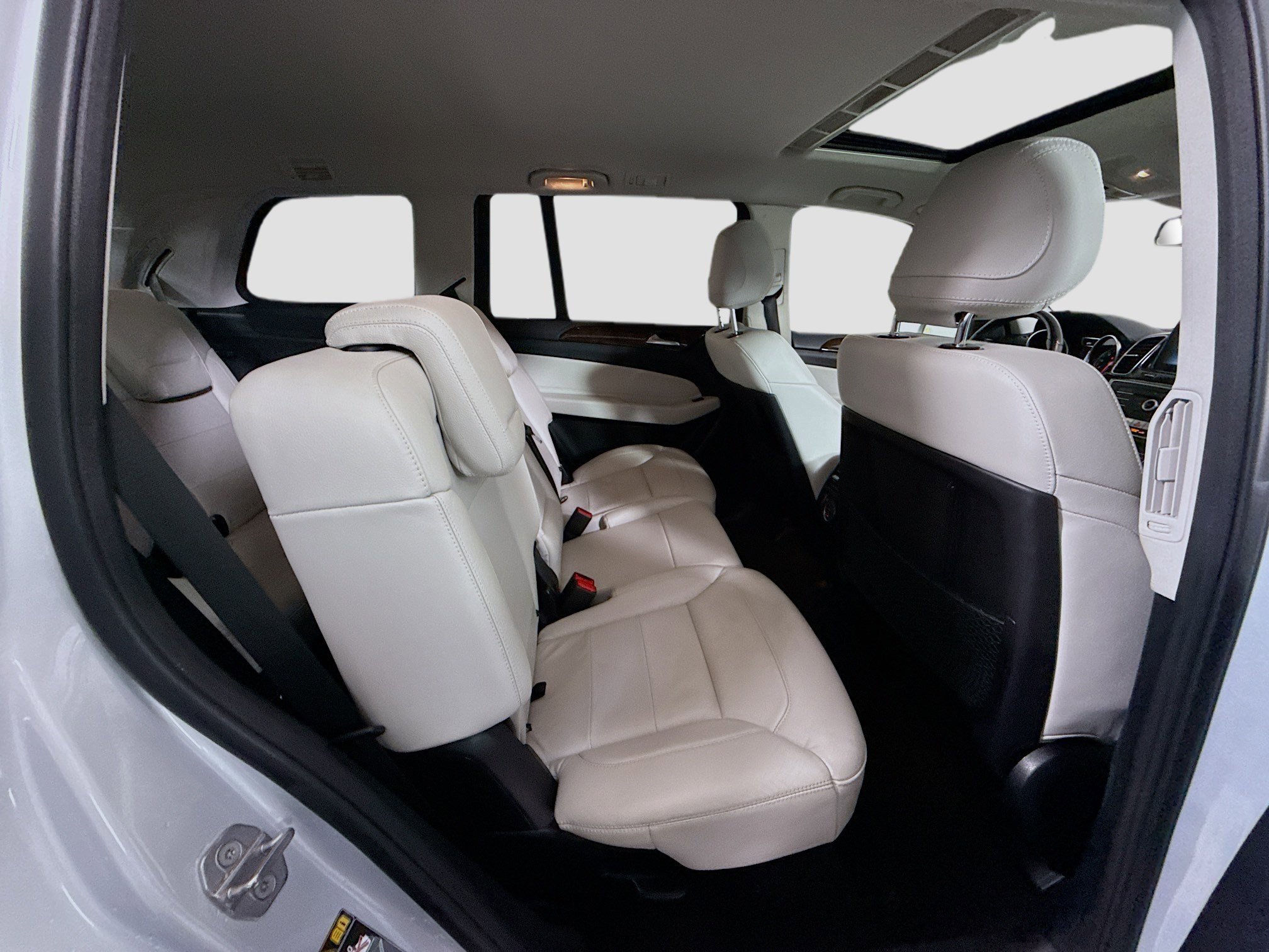 Used 2019 Mercedes-Benz GLS 450 4MATIC image 27