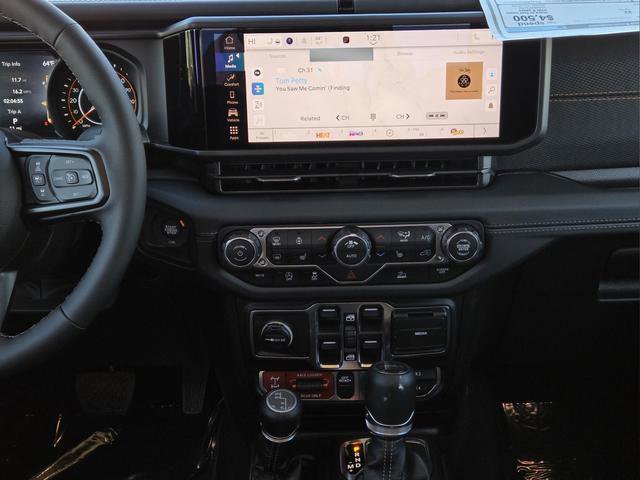 New 2026 Jeep Gladiator Mojave image 22