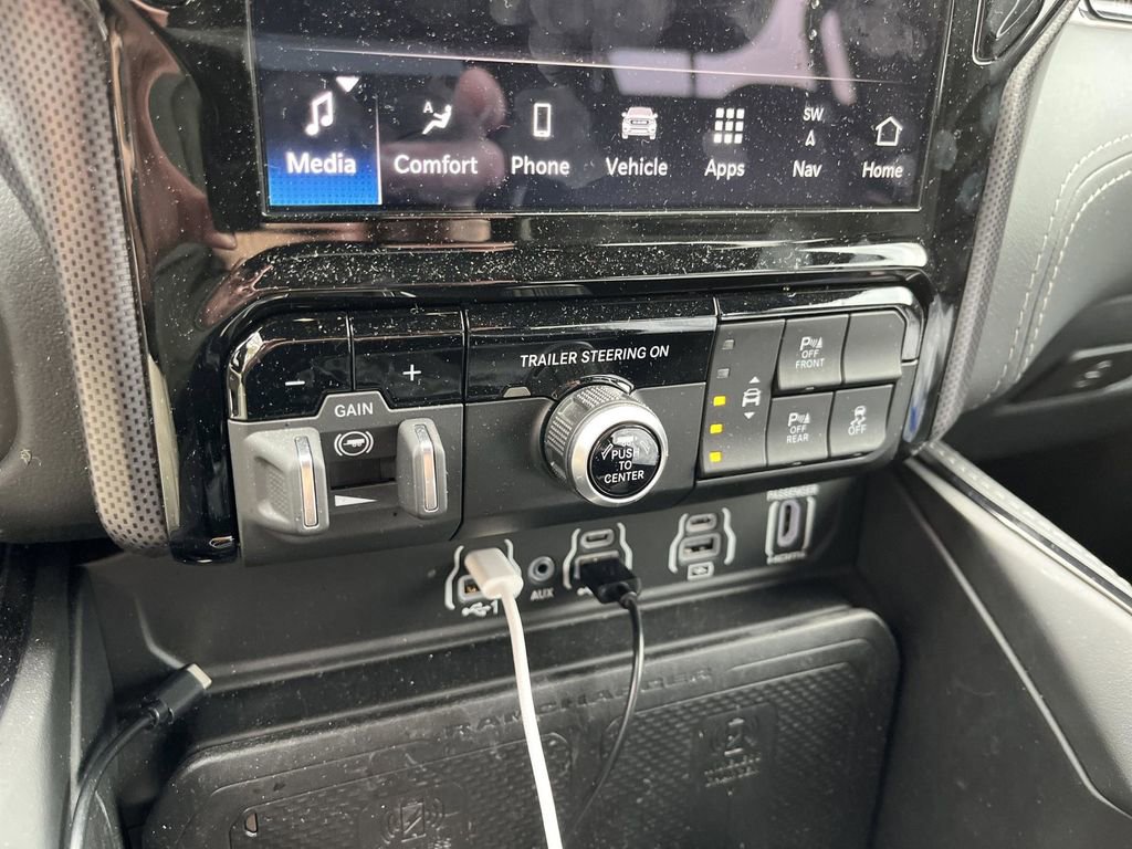 Certified 2025 RAM 1500 Limited w/ Trailer Tow Group image 22