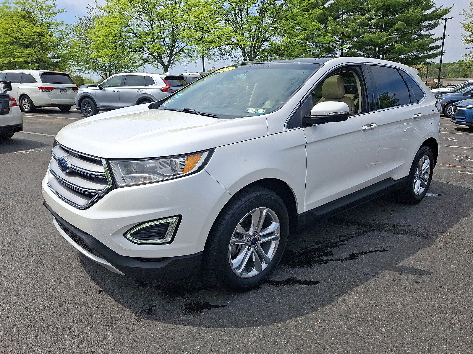 Used 2015 Ford Edge SEL w/ Equipment Group 201A FWD image 3