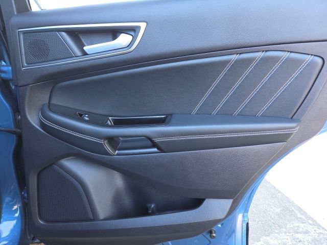 Used 2019 Ford Edge ST w/ Equipment Group 401A AWD/4WD image 20