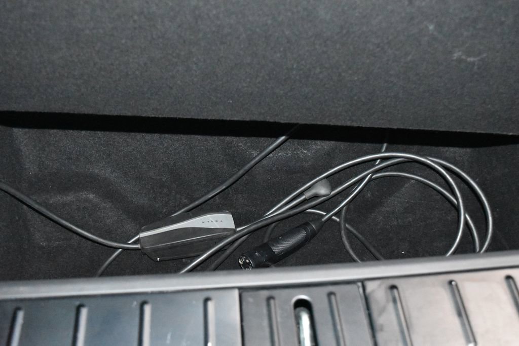 Used 2020 Tesla Model X Long Range image 31