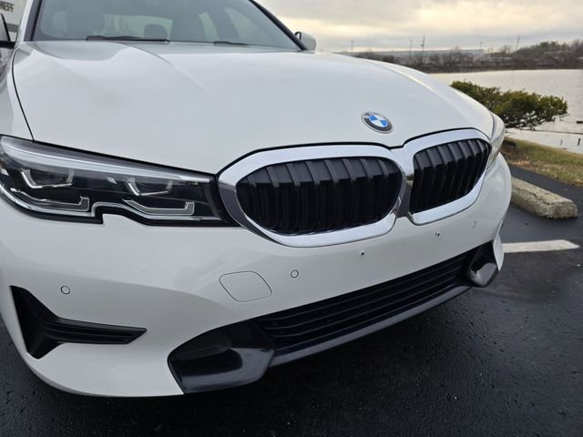 Used 2021 BMW 330i xDrive Sedan w/ Convenience Package image 13
