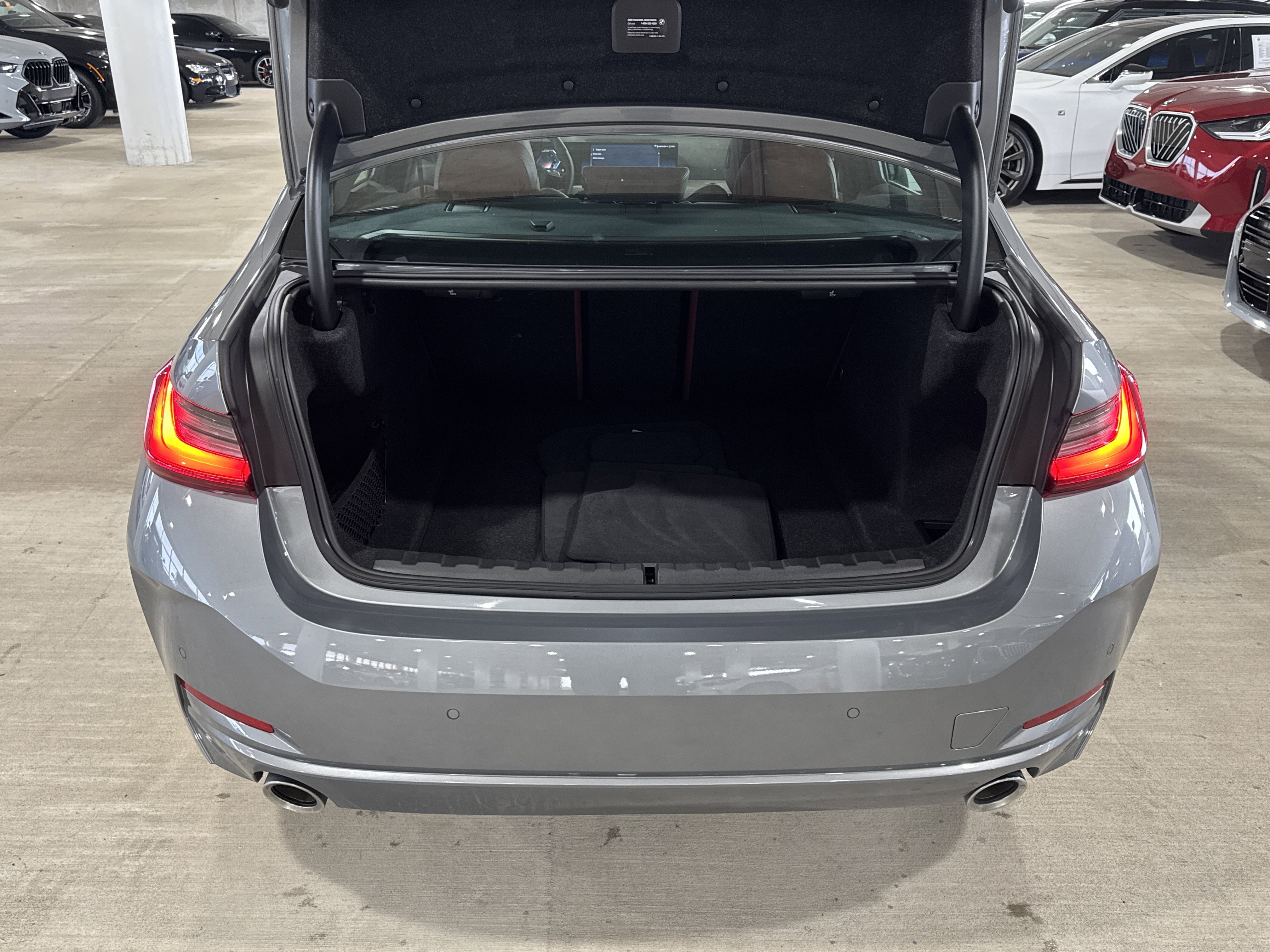 Certified 2025 BMW 330i Sedan image 13