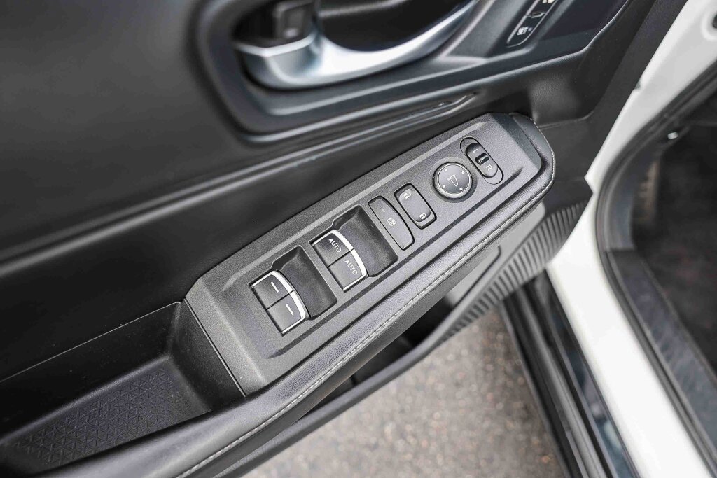 Used 2023 Honda Accord Sport image 11