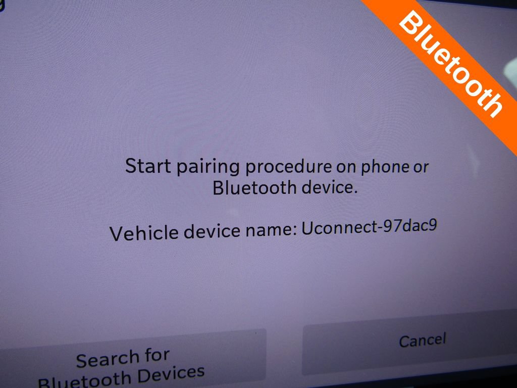 New 2027 Chrysler Pacifica Select FWD image 14