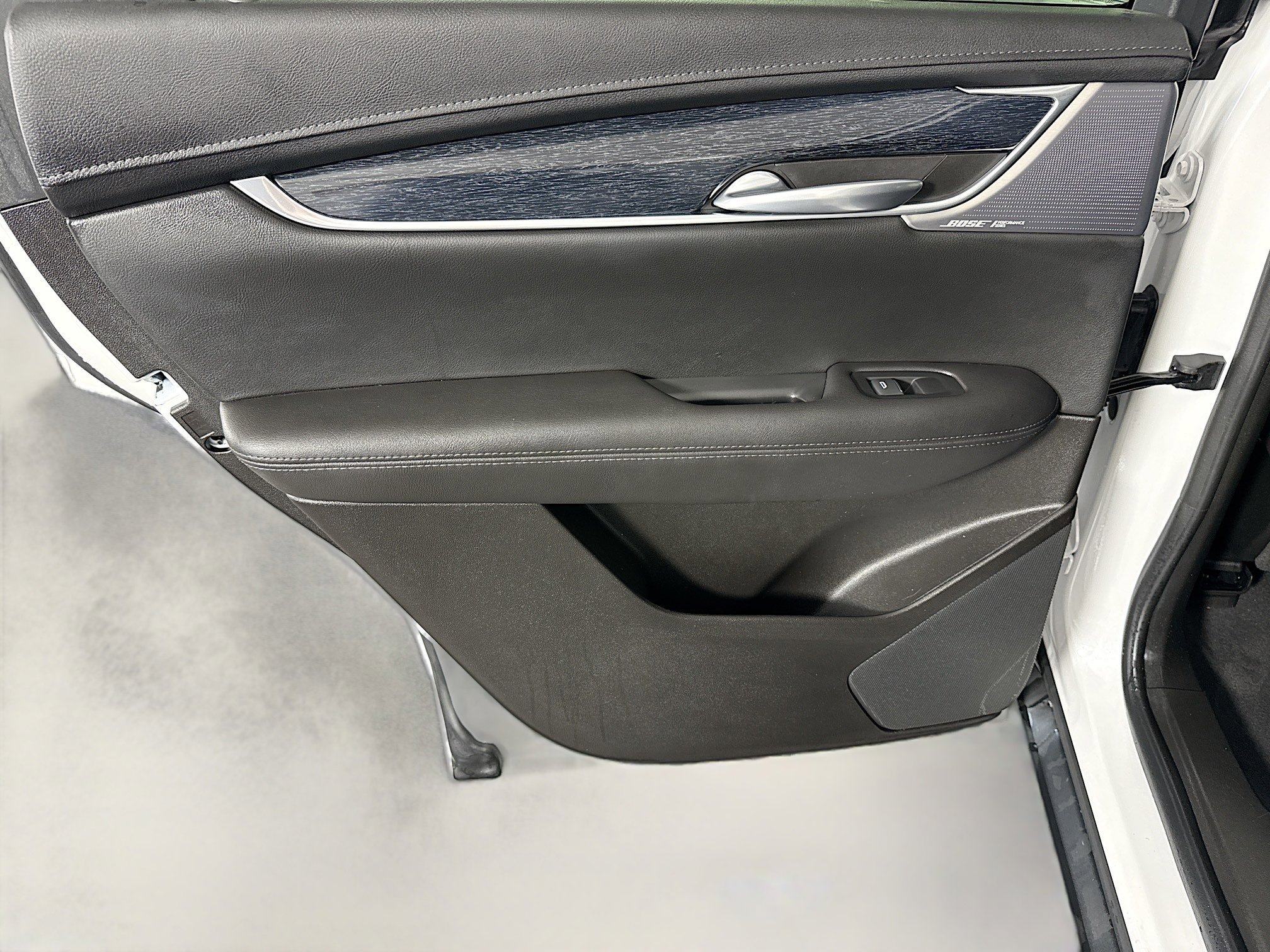 Used 2024 Cadillac XT5 Premium Luxury image 26