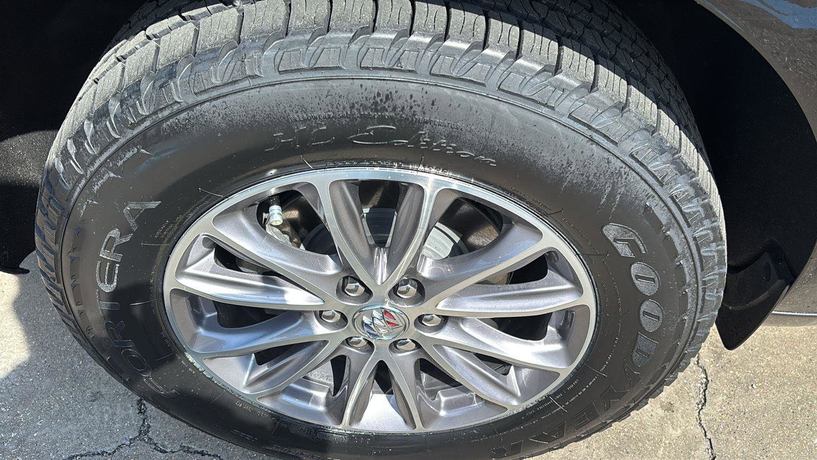 Certified 2023 Buick Enclave Essence FWD image 10