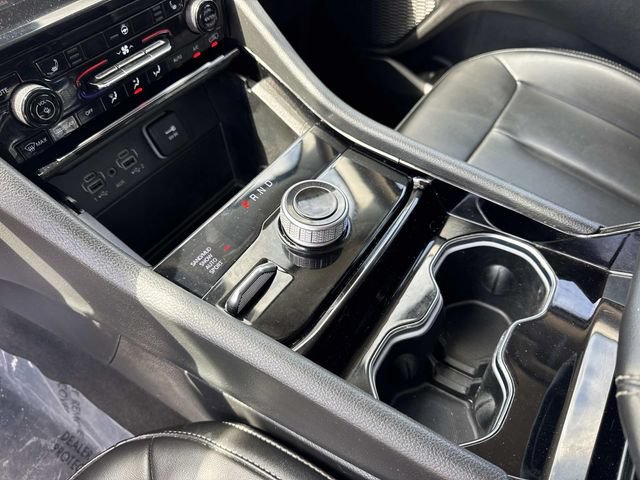 Used 2023 Jeep Grand Cherokee Limited AWD/4WD image 31