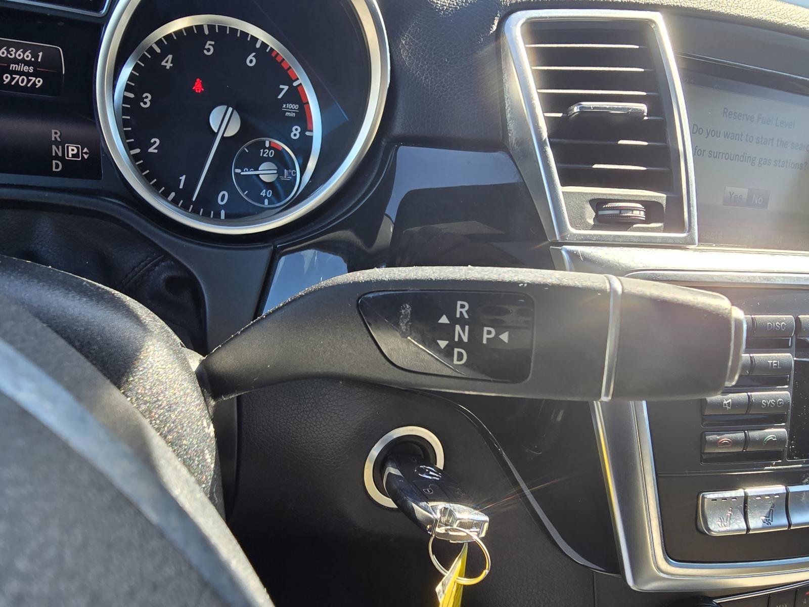 Used 2015 Mercedes-Benz ML 350 4MATIC image 21