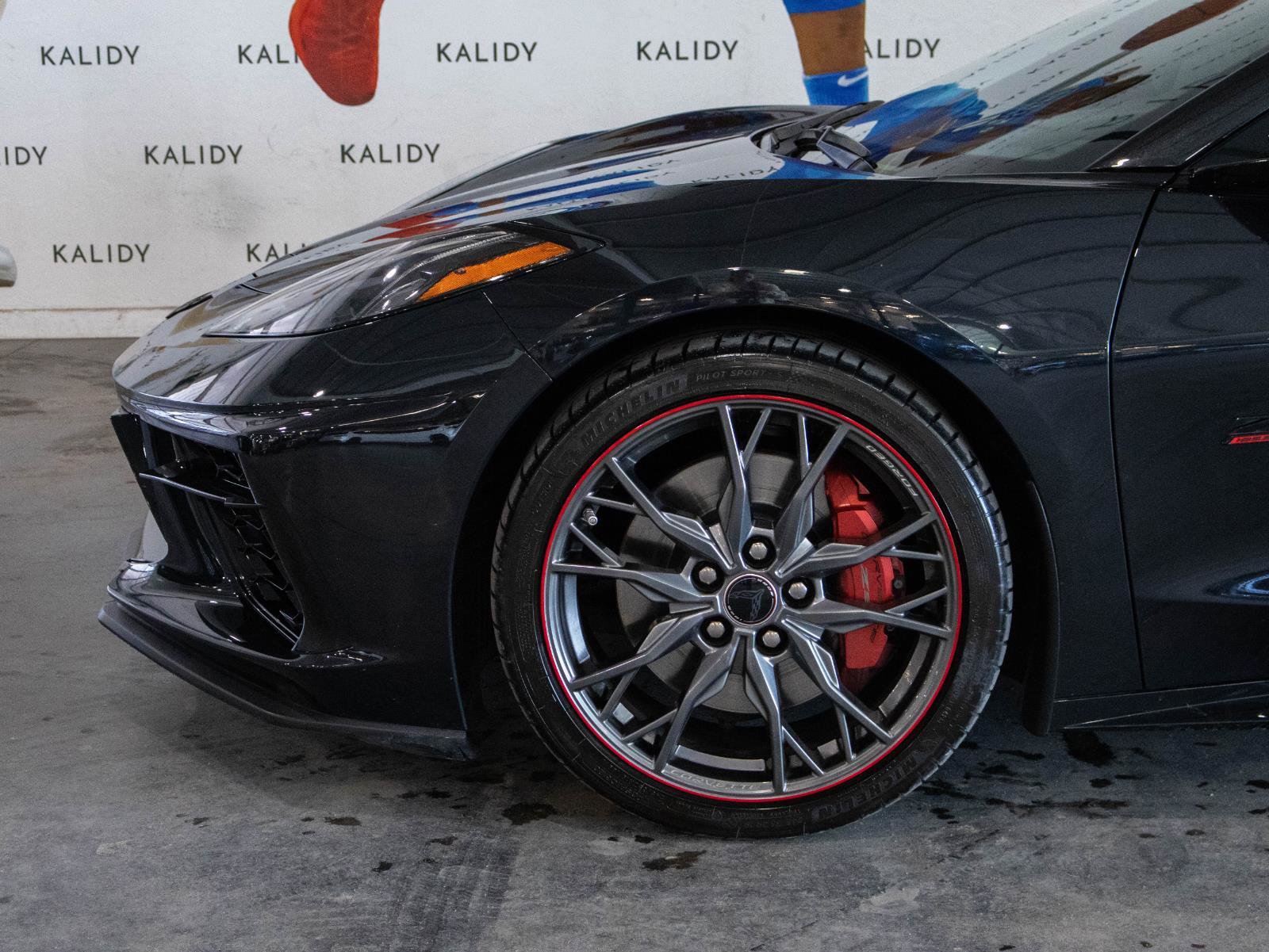 Used 2023 Chevrolet Corvette Stingray Premium Conv w/ Z51 Performance Package RWD image 14