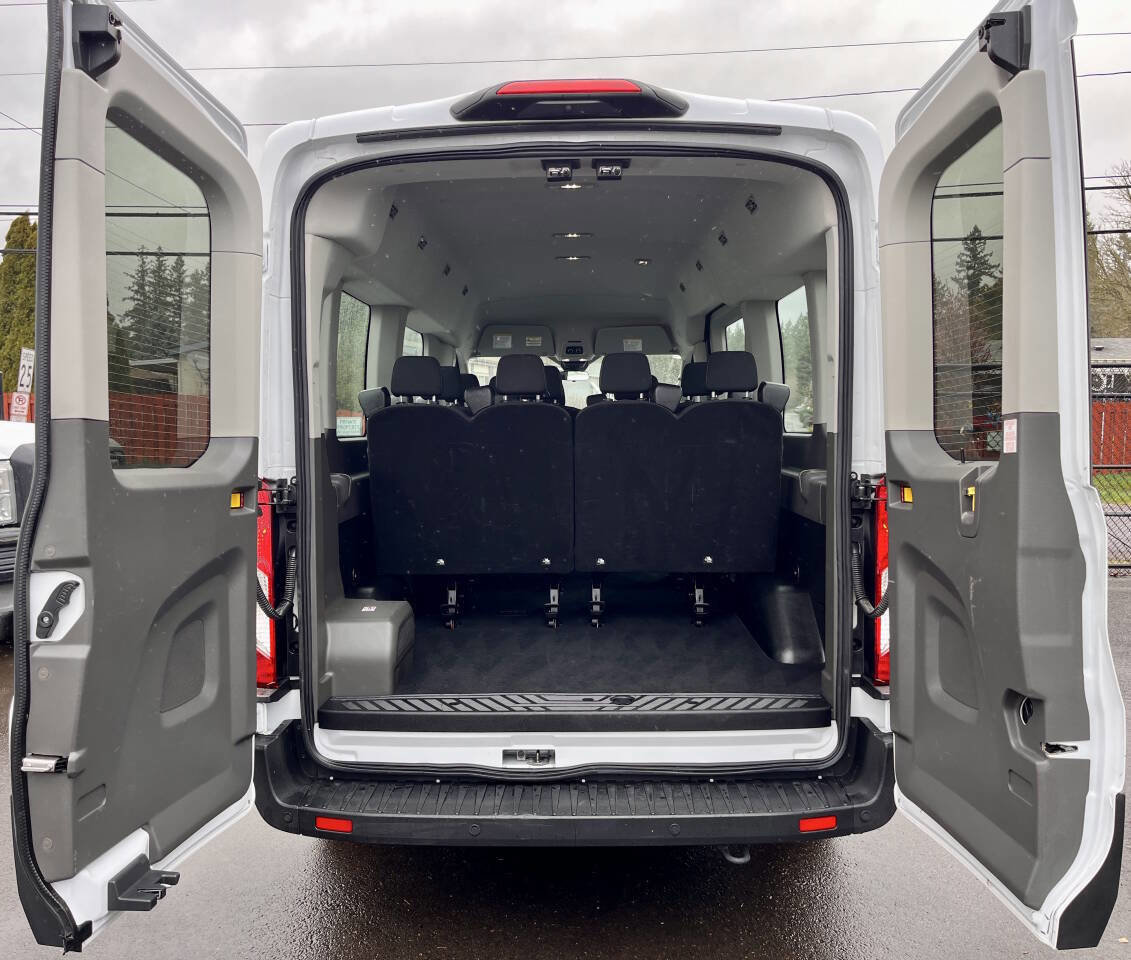 Used 2023 Ford Transit 350 XLT image 15
