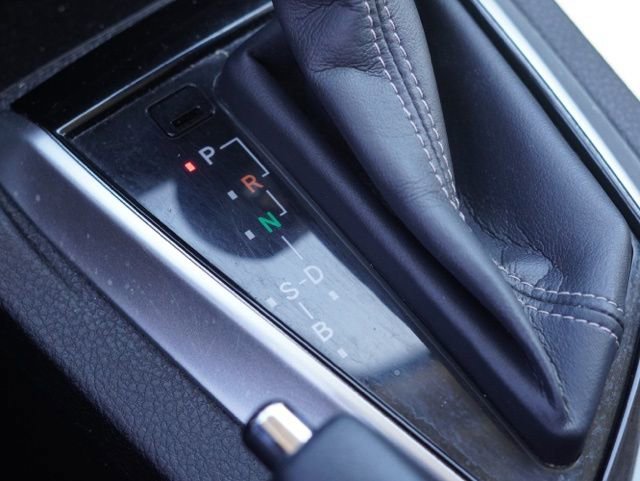 Used 2017 Toyota Corolla LE FWD image 30